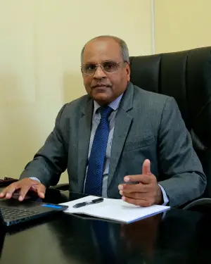 dr anura